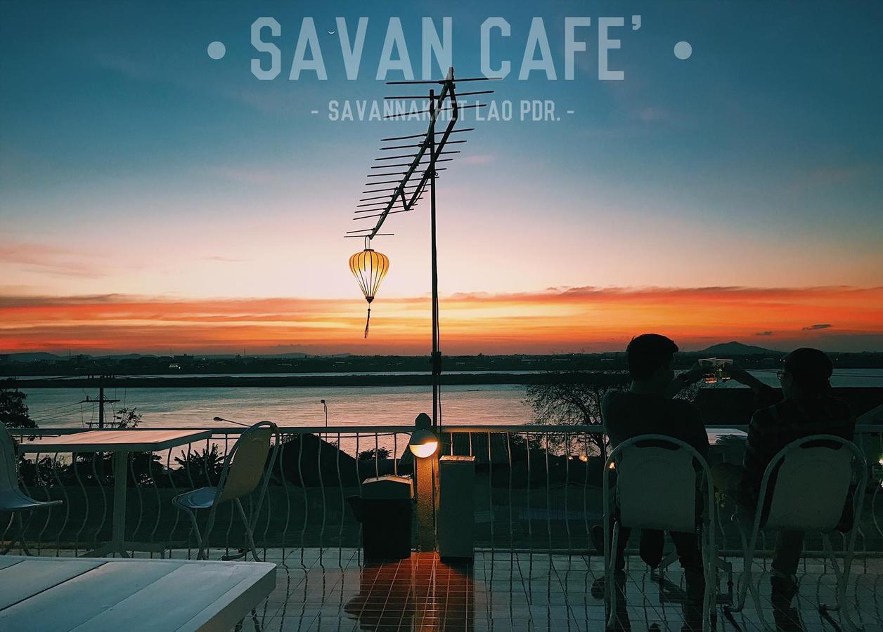 Savan Cafe Vandrerhjem Savannakhet Eksteriør bilde